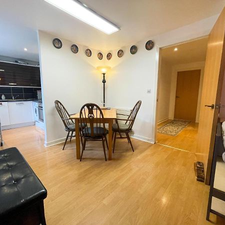 Kelvingrove 2 Bedroom Apartment - Private Parking Glasgow Exterior photo