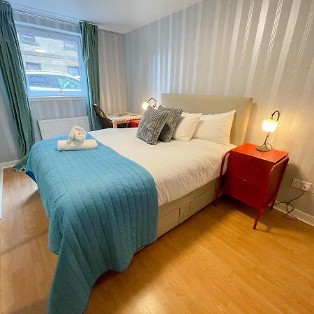 Kelvingrove 2 Bedroom Apartment - Private Parking Glasgow Exterior photo