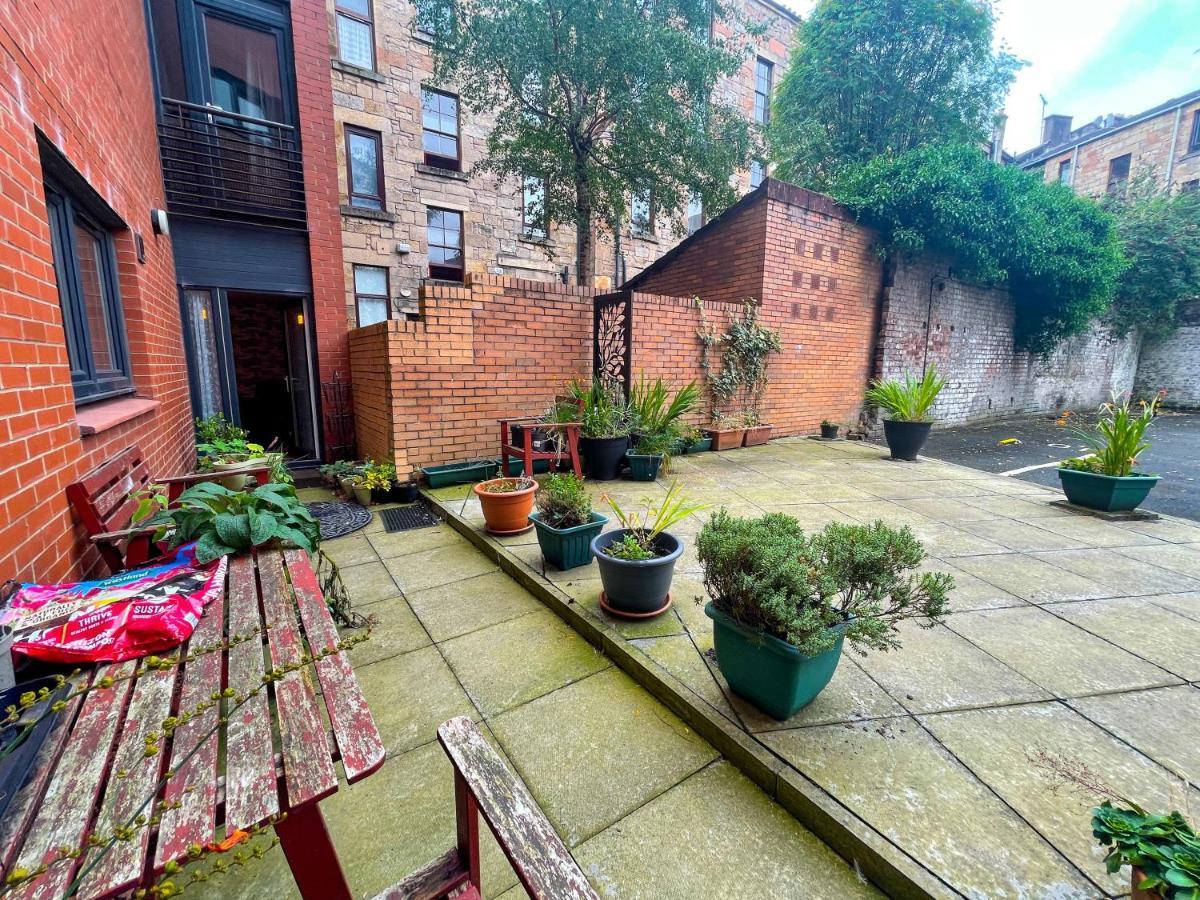 Kelvingrove 2 Bedroom Apartment - Private Parking Glasgow Exterior photo