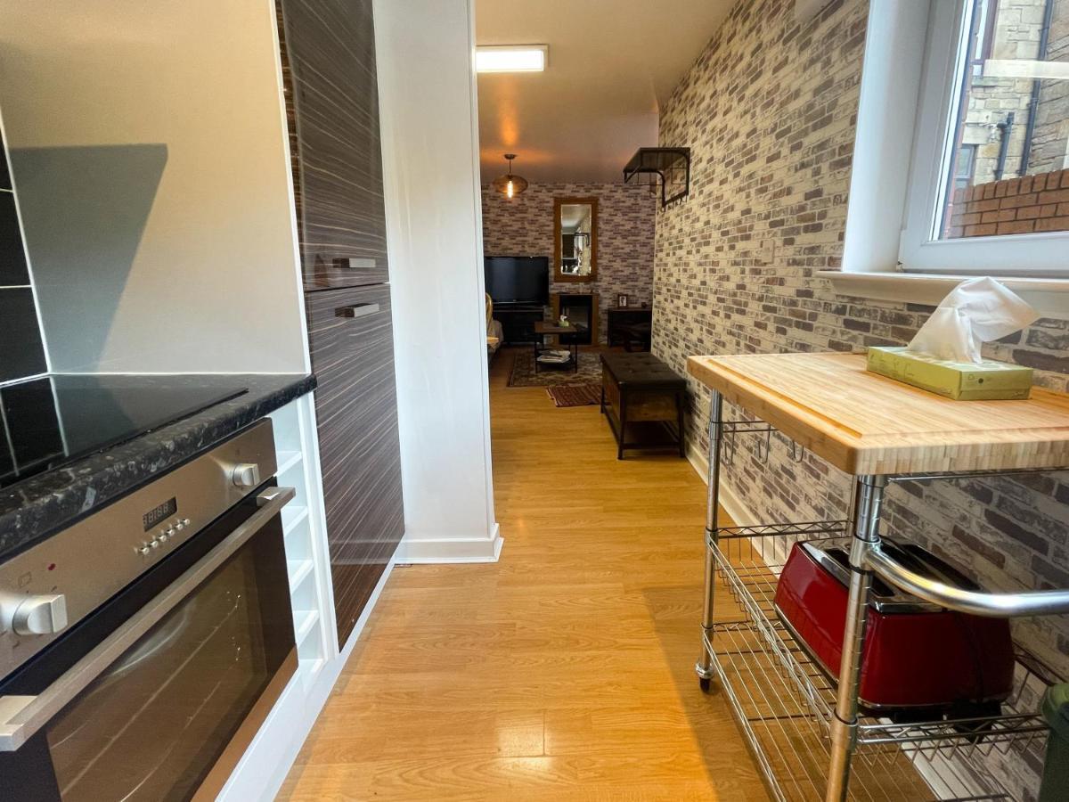Kelvingrove 2 Bedroom Apartment - Private Parking Glasgow Exterior photo