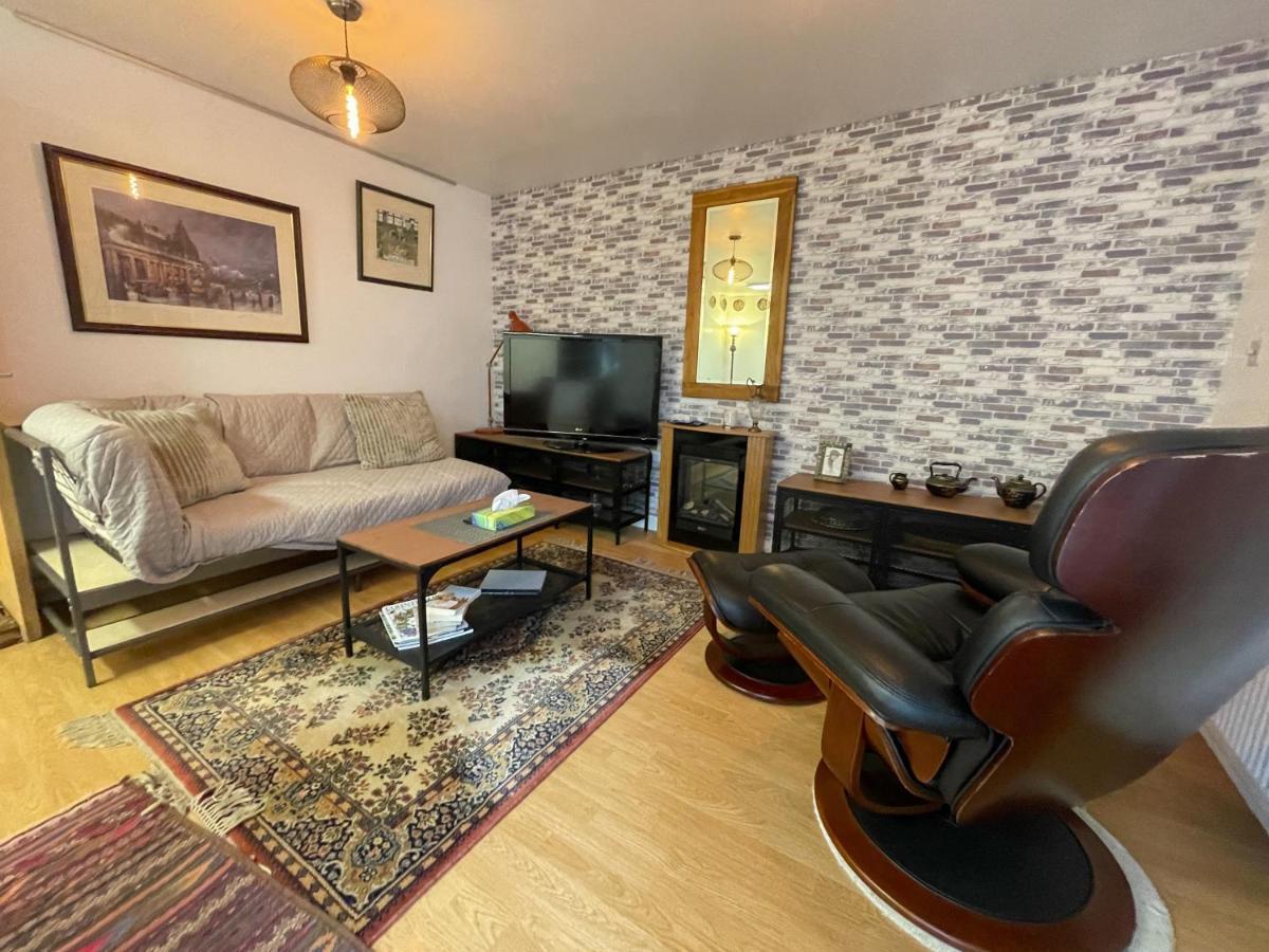 Kelvingrove 2 Bedroom Apartment - Private Parking Glasgow Exterior photo